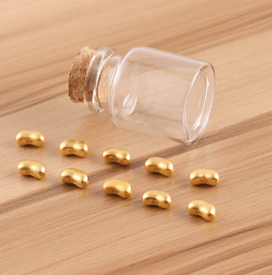 Gold Bean Storage Bottle, Small Empty Jar for Gold Beans, Clear Glass Mini Bottle, Small Parts Storage Container