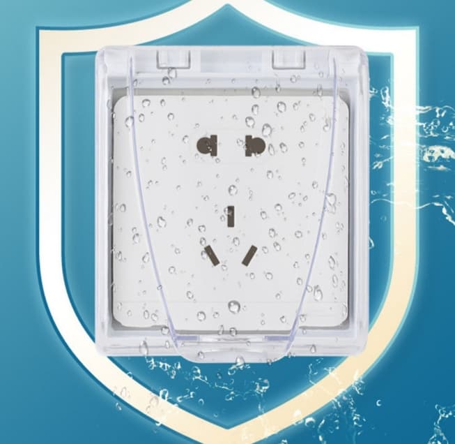 86 type bathroom socket fully enclosed waterproof box, anti-electric shock transparent switch protective cover