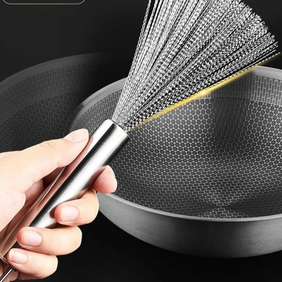 Stainless steel kitchen pot scourer brush with long handle, household cleaning tool set