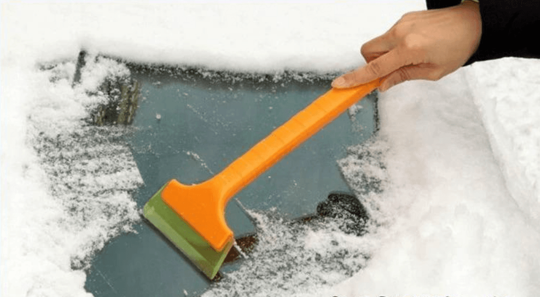 Cowhide Ice Scraper for Car Windscreen and Windows, Snow Removal, De-icing, Winter Cleaning Tool