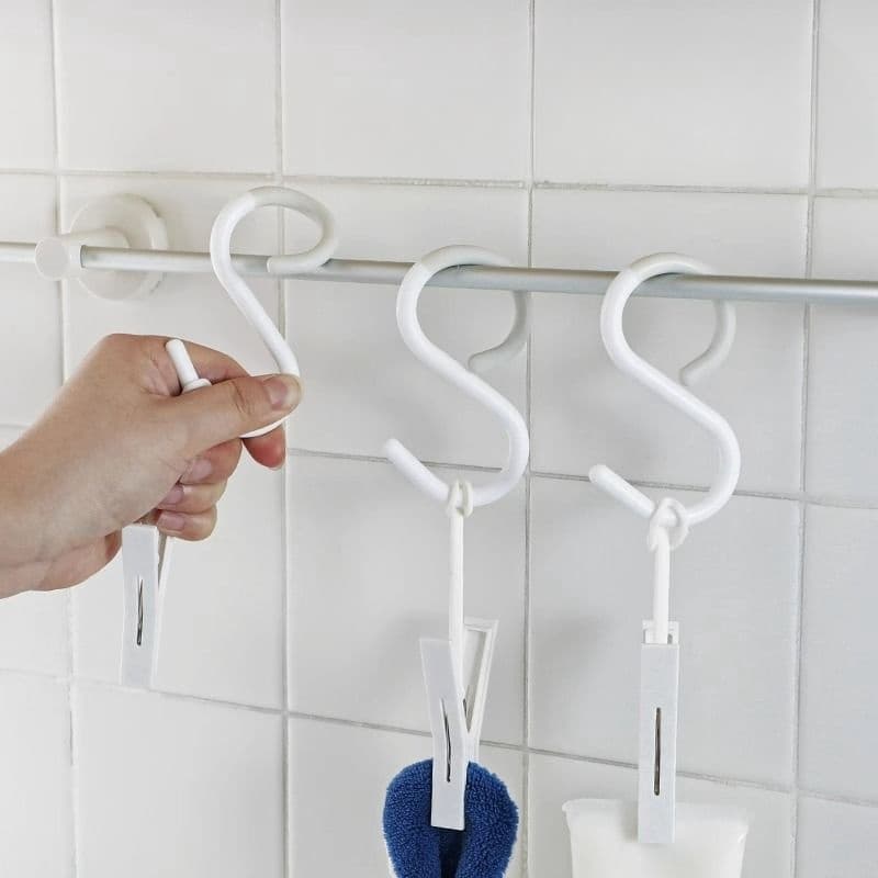Japanese-style no-drill multi-purpose S-hook for wardrobes, bathrooms and kitchens, anti-fall, wind-resistant, movable