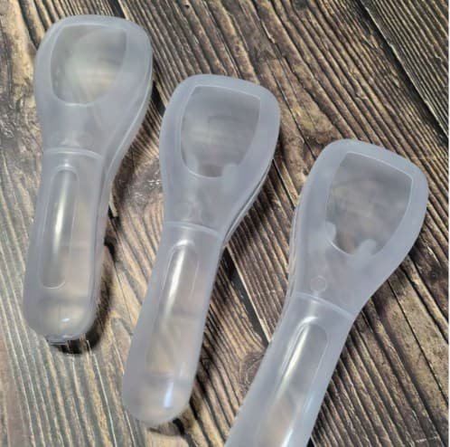 Portable razor storage case ladies hair removal razor box transparent waterproof dustproof case