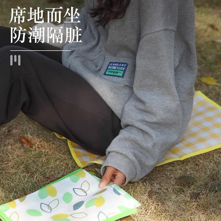 Outdoor Cushion Picnic Mat Waterproof Moisture-Proof Portable Foldable Camping Mat