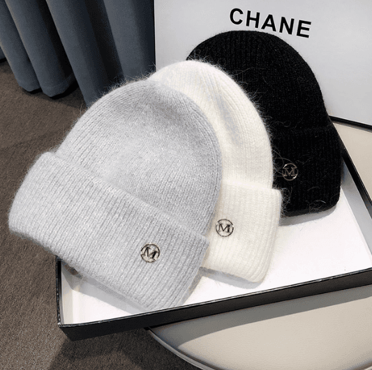 Knit Beanie for Autumn/Winter, Oversize Fit, Ear Flaps, Trendy M-Label Beanie