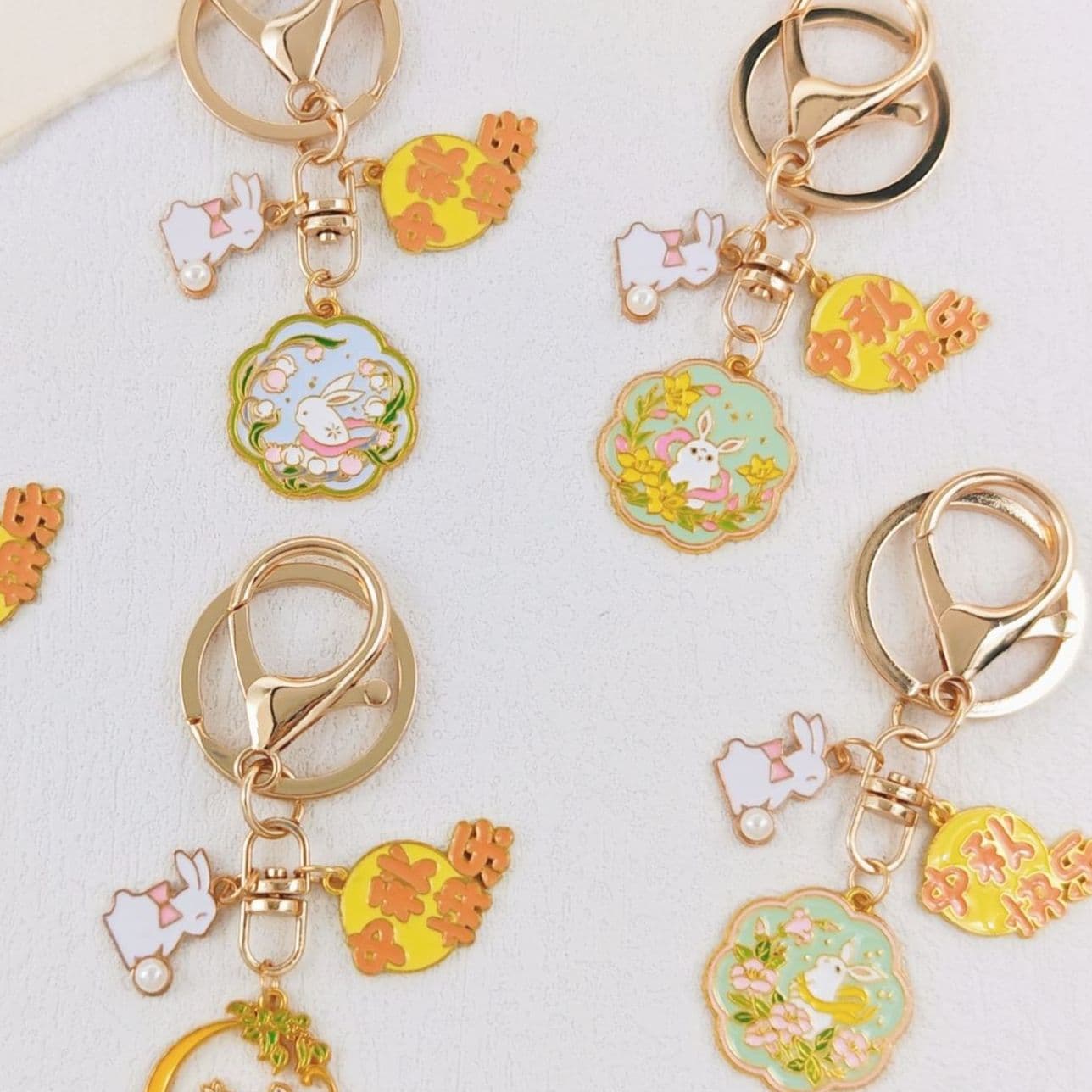 Mid-Autumn Festival Keychain Alloy Cartoon Mooncake Rabbit Charm Exquisite Happy Mid-Autumn Gift Small Ornament