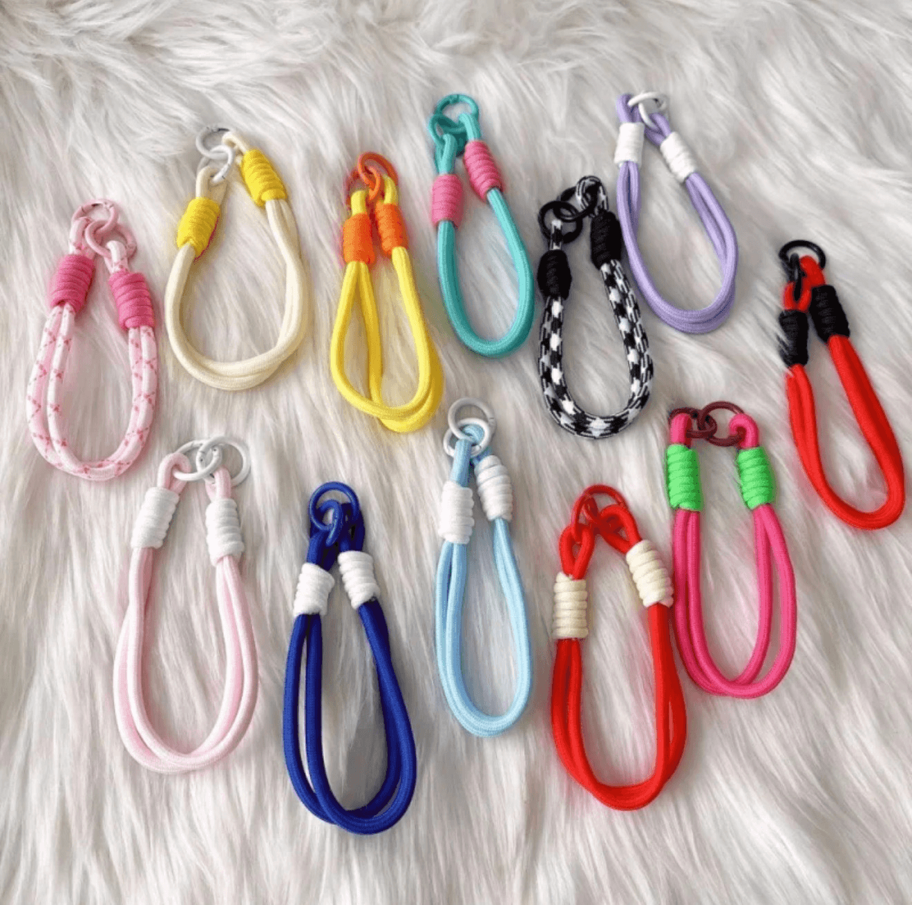 Dopamine woven durable wrist strap anti-loss keychain multi-functional key ring creative simple