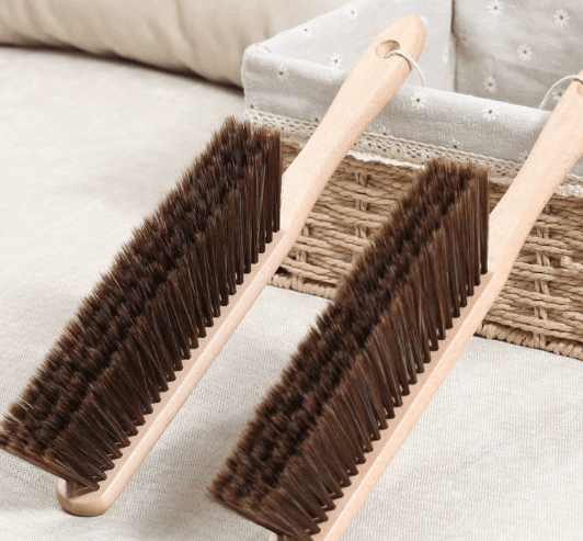 Bed brush for cleaning sofa and bed, soft bristle household dusting brush