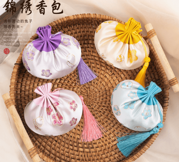 Embroidered sachet bag with hanging charm, ancient style pouch for car, mugwort and lavender