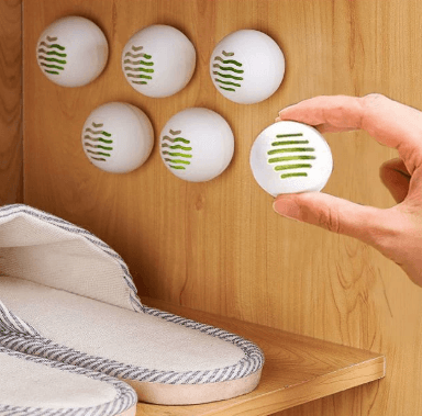 Shoe cabinet deodorising fragrance balls with lasting scent, plant-extract air freshener for shoe cabinets and wardrobes