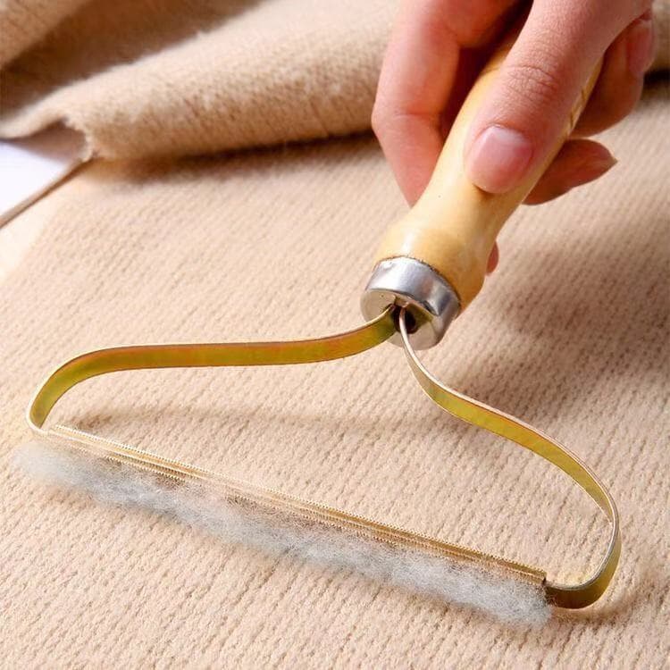 Lint remover and fabric shaver for clothes, dry cleaning use