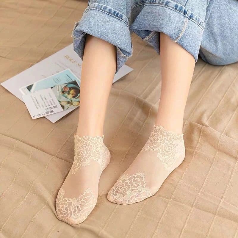 Lace Trim Socks for Spring/Summer/Autumn – Women's Mid-Calf Ankle Socks, Korean Style, Mesh Fabric