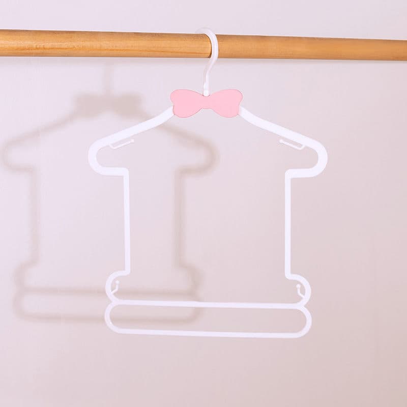 One-piece integrated children's plastic clothes hangers, colourful, set