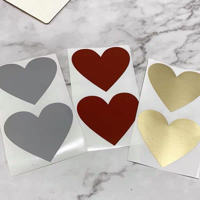 Creative Heart Sticker Scratch-off Seal for Love Notes, Greeting Cards, and Decorative Gift Stickers