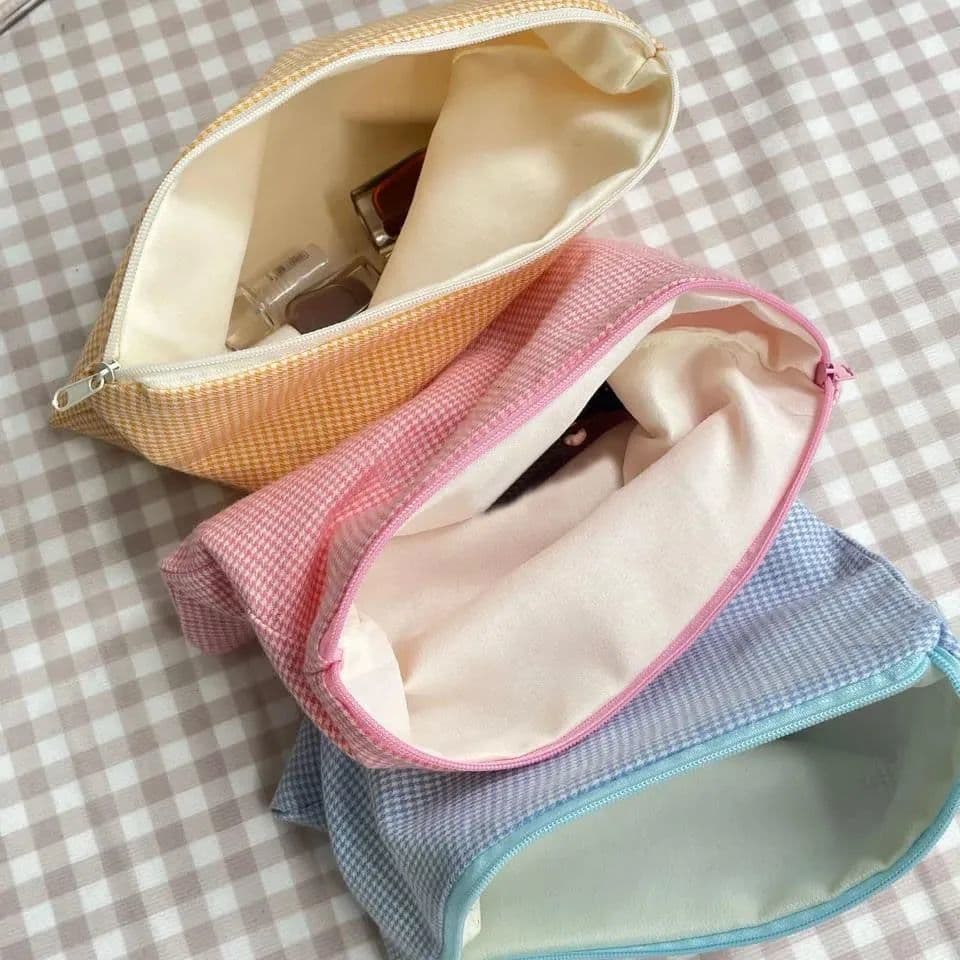 ins fine grid cosmetic bag, forest-style simple fresh large-capacity wash bag, portable makeup storage dustproof