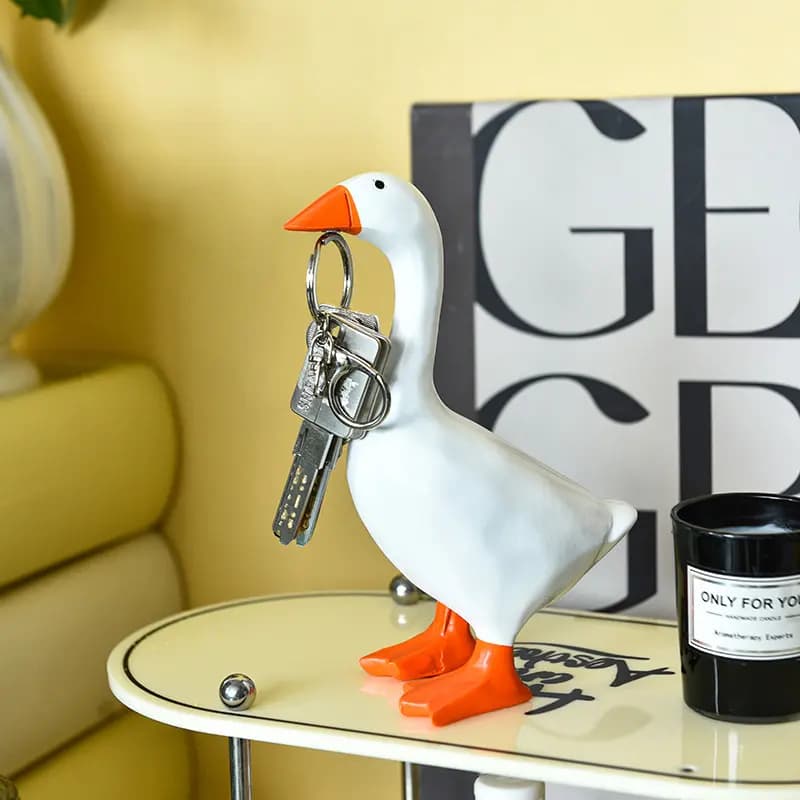 Large Key Holder Decorative Ornament White Goose Magnet Entryway Cute Key Creative Desktop Decoration Rack