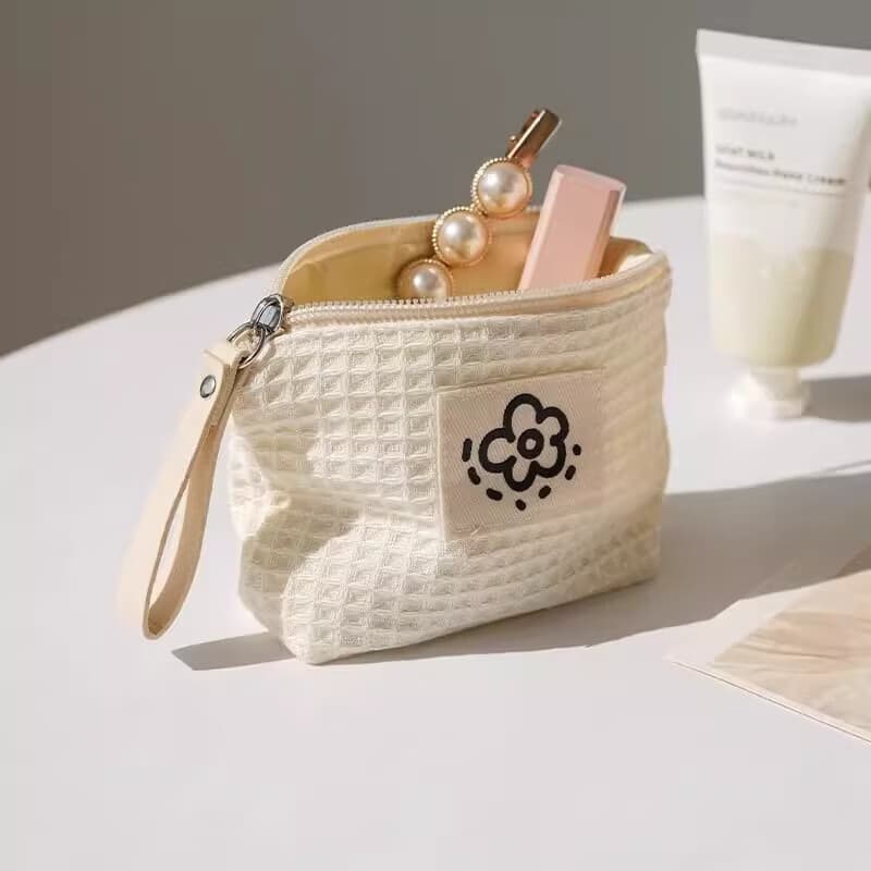 Mini Waffle Cosmetic Bag Portable Ins-Style Storage Pouch Mum Bag