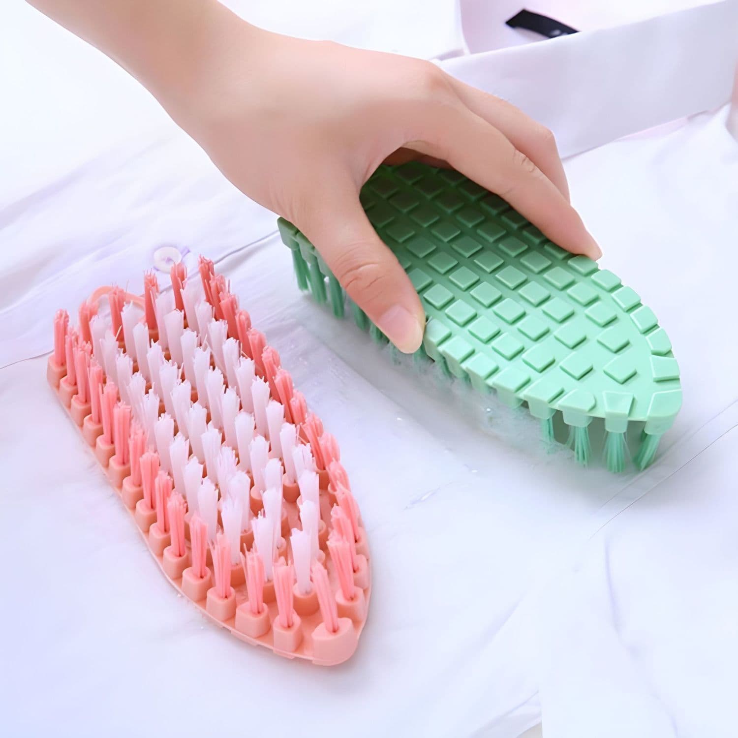 Multi-angle bendable cleaning brush for kitchen, bathroom, bathtub and floor