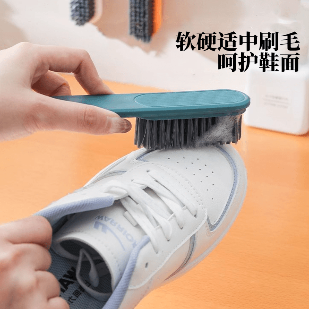 Long-handled shoe brush, non-scratch, universal, hard-bristle, practical household cleaning brush for shoes and laundry