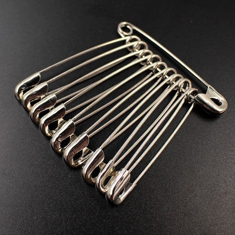 Classic Simple Safety Pins for Curtains, Hemming and Sewing