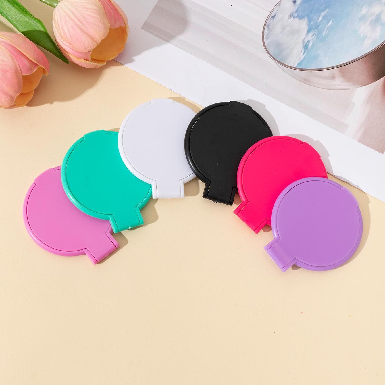 Folding Single-Sided Compact Mirror with Lid