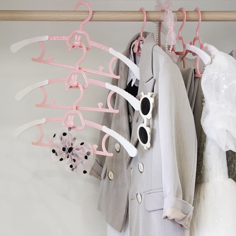 Anti-slip plastic clothes hangers, multi-layer, for children's pants and general use