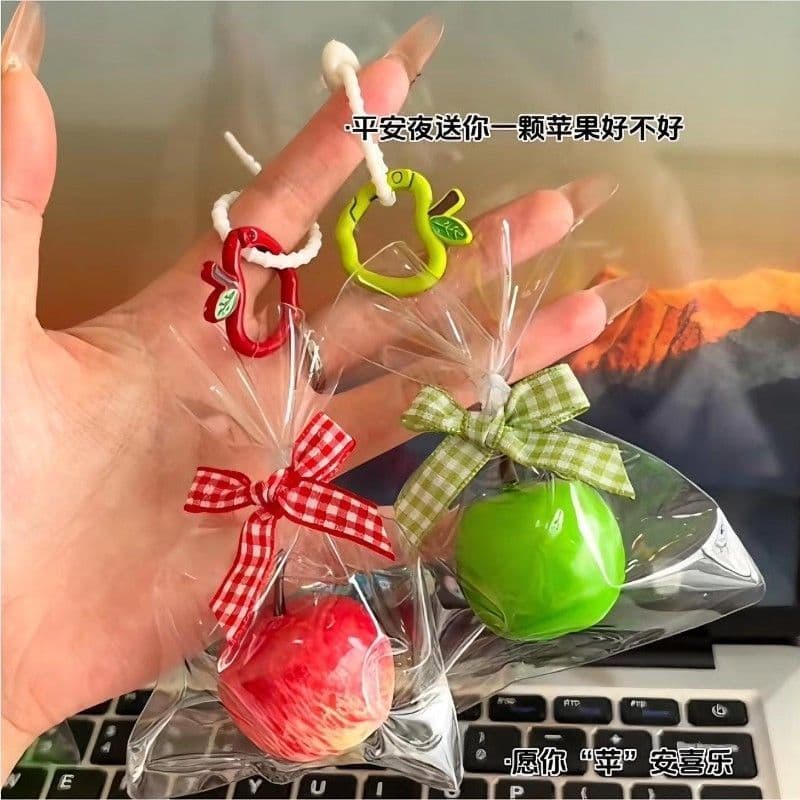 Creative High-Look Apple Keychain Gift for Couples, Bag Charm, Car Hanging Decoration