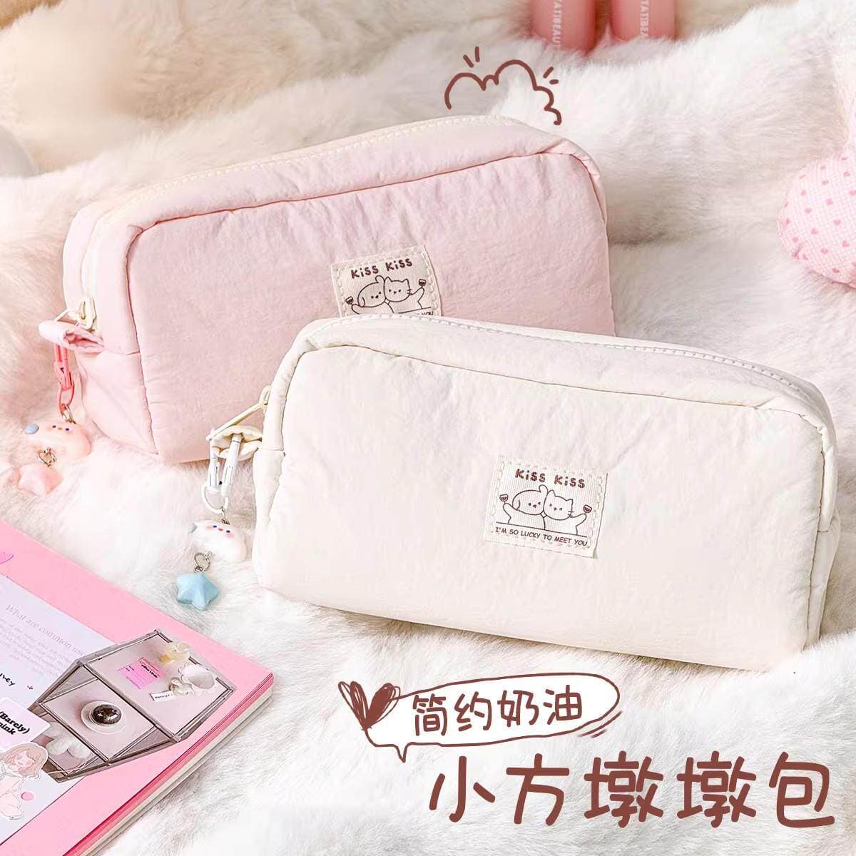 Lucky Cat Pencil Case, Large Capacity, High-Value Ins-Style Design, Niche Minimalist Solid Colour, Cream Style, Korean Version