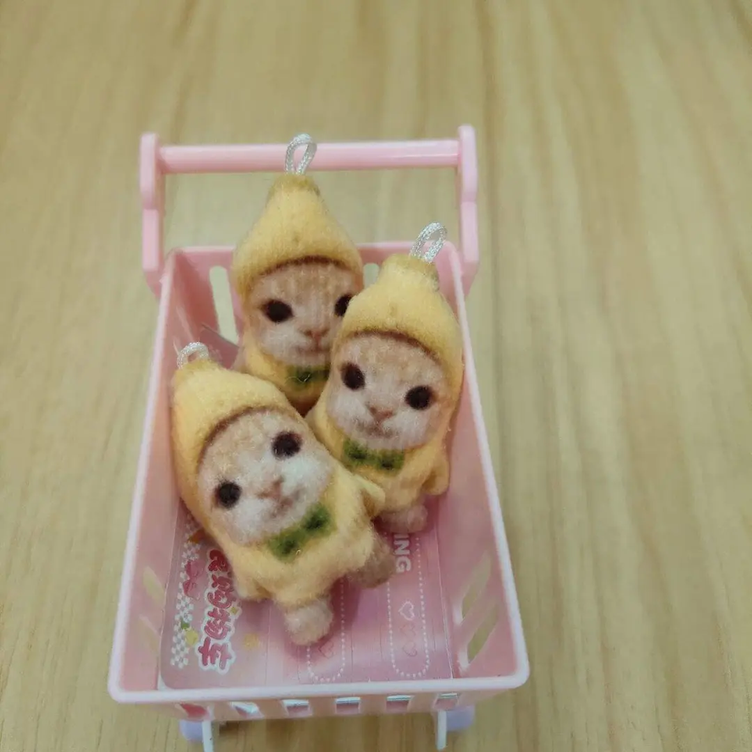Cute Banana Cat Mini Mouse Dried Fruit Cat Charm 3cm Bag Clip