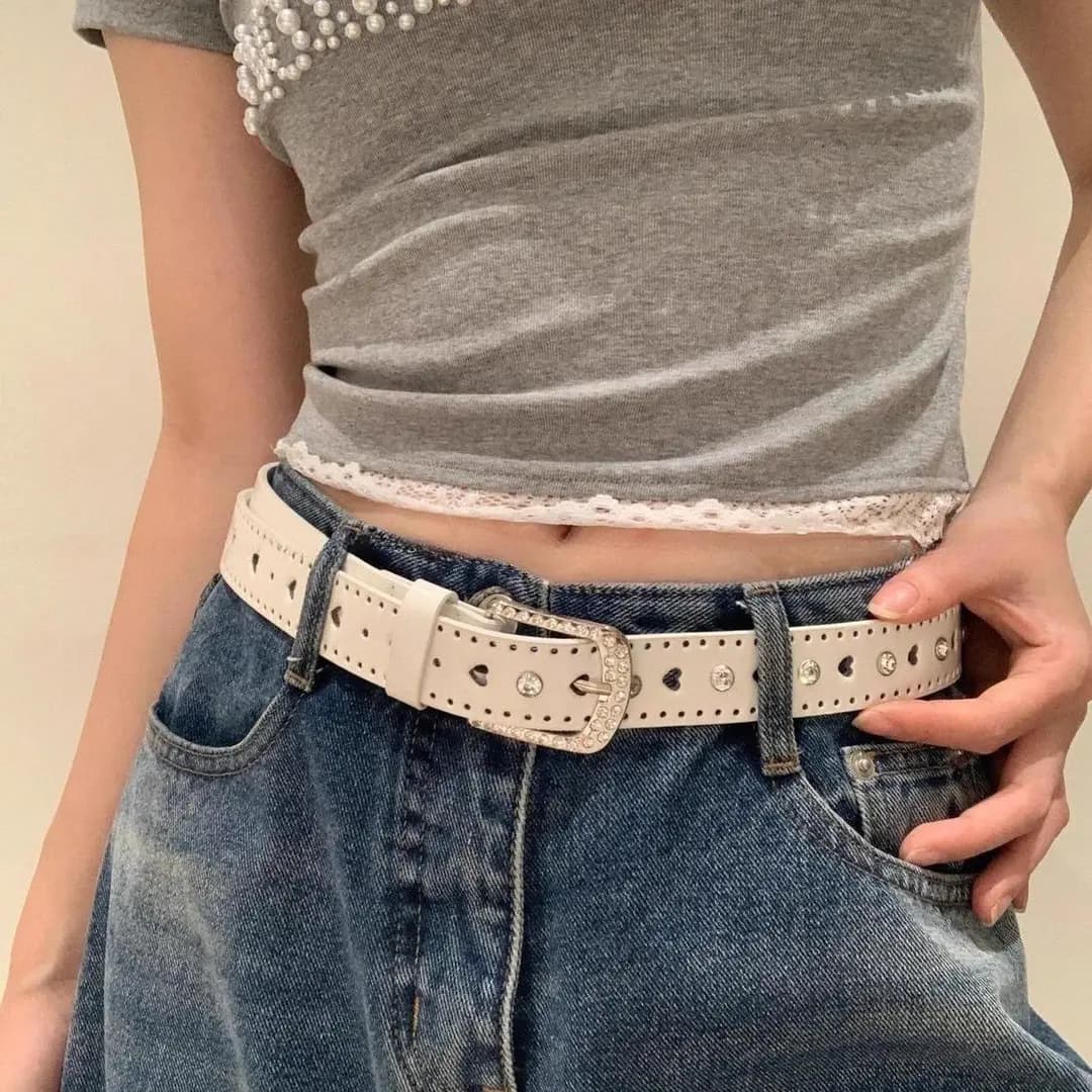 New style heart-shaped cutout shiny belt, dopamine belt