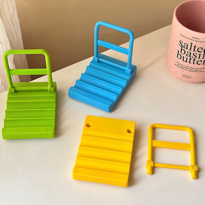 Miniature trolley phone stand for car/desk, novelty decorative holder